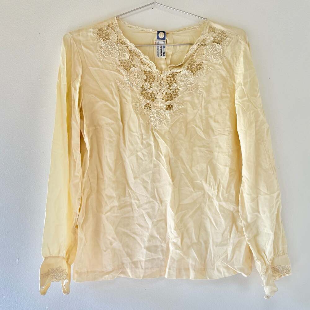 Vintage 100% Silk Hand Embroidered Lace Detail Blouse